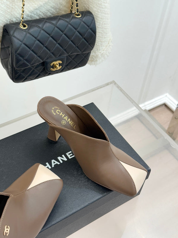 CC 26P Double C Color-Block Square-Toe Mule Slippers Calfskin 841994