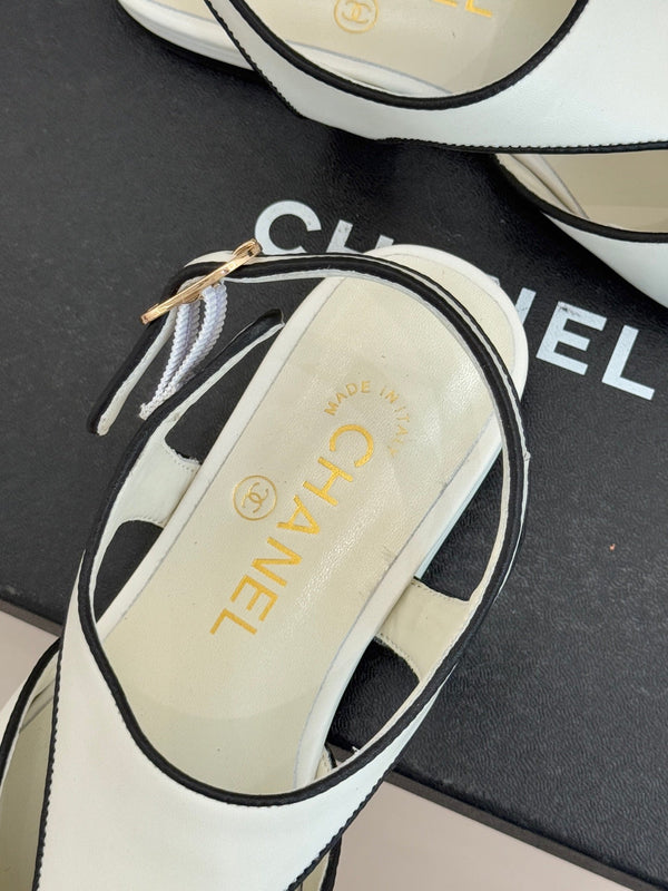 CC 26P T-Strap Flats Square Toe Lambskin 841985