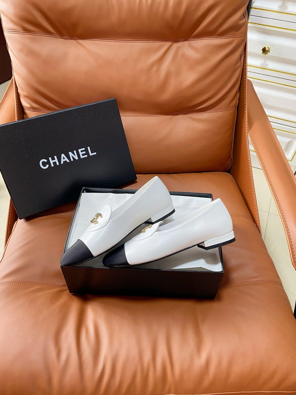 CC 26P Double C Loafers White Black Lambskin & Grosgrain 857976