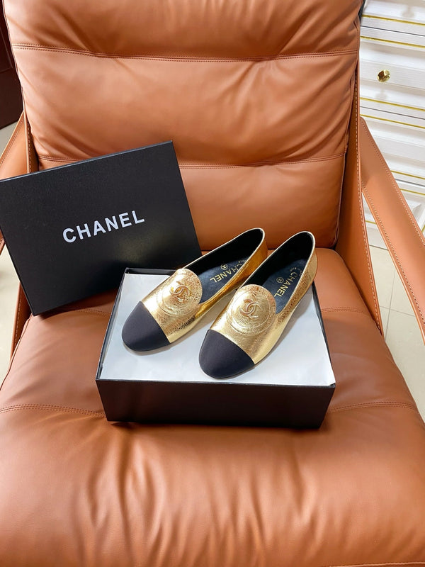 CC 26P Double C Loafers Gold Black Metallic Lambskin & Grosgrain 857974