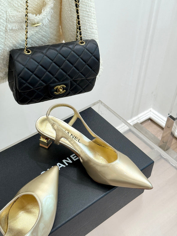 CC 26A Pointed Toe Slingback Pumps Gold Patent Cowhide 904672
