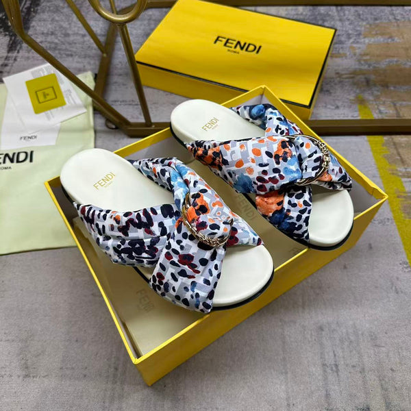 FF Feel Slides Multicolor Printed Satin 928525