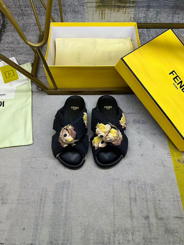 FF Feel Slides Black Multicolor Printed Canvas 928521