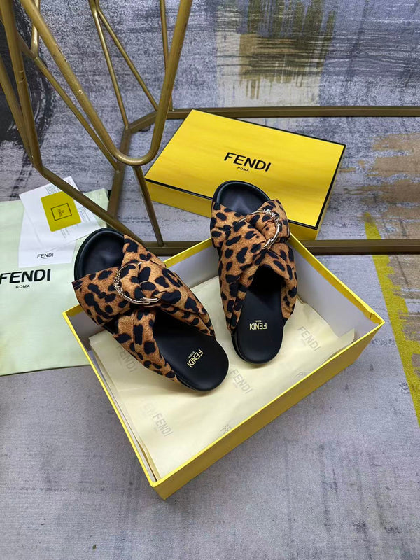 FF Feel Slides Black Brown Printed Canvas 928520