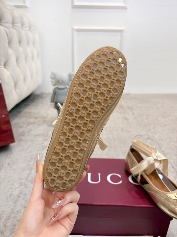 GG Shift Ballerina Flats Beige Jacquard Canvas & Gold Leather 929234