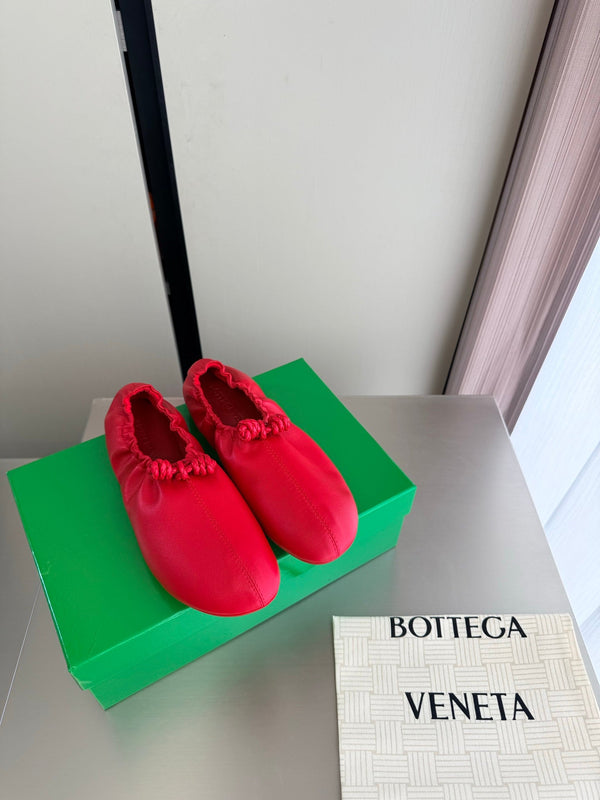 BV Fantasmina Ballerina Flats Red Leather 929580