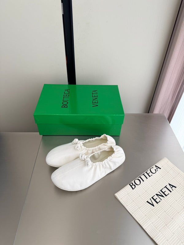 BV Fantasmina Ballerina Flats White Leather 929578