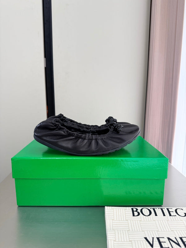 BV Fantasmina Knot Ballerina Flats Black Leather 929577
