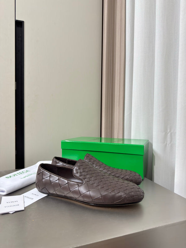 BV Palazzo Loafers Chocolate Intrecciato Leather 929489