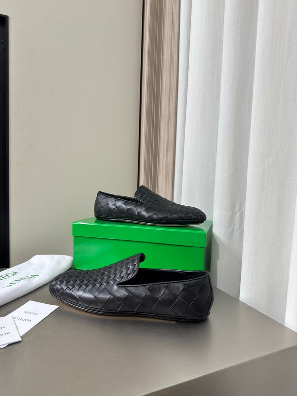 BV Palazzo Loafers Black Intrecciato Leather 929488