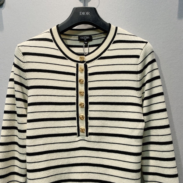 CC Striped Ribbed Knit Long Sleeve Top White Black Silk 411322