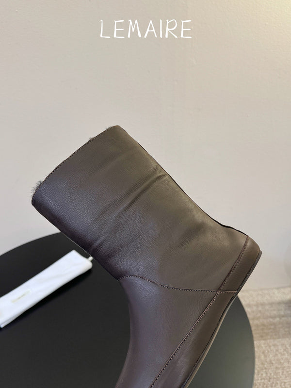 TR 26S Toni Ankle Boots Chocolate Calfskin Shearling 933558