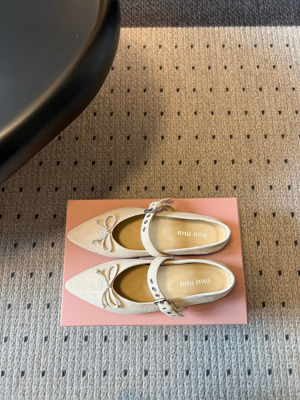 Miu Pointed Toe Bow Mary Jane Flats Cream Suede 933428