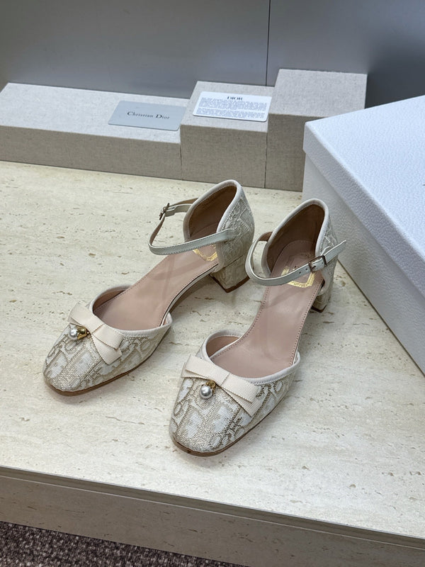 CD Oblique Bow Pearl Ankle Strap Pumps 3.5CM Cream Embroidered Cotton 933314