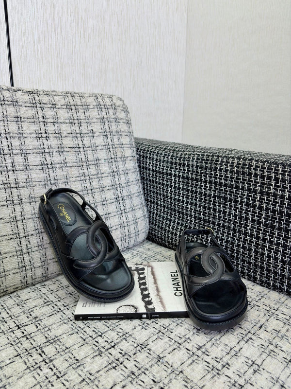 CC Sandals Black Leather 935913