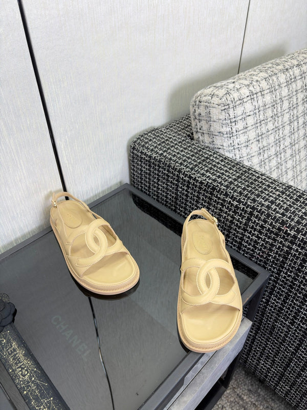 CC Sandals Beige Leather 935912
