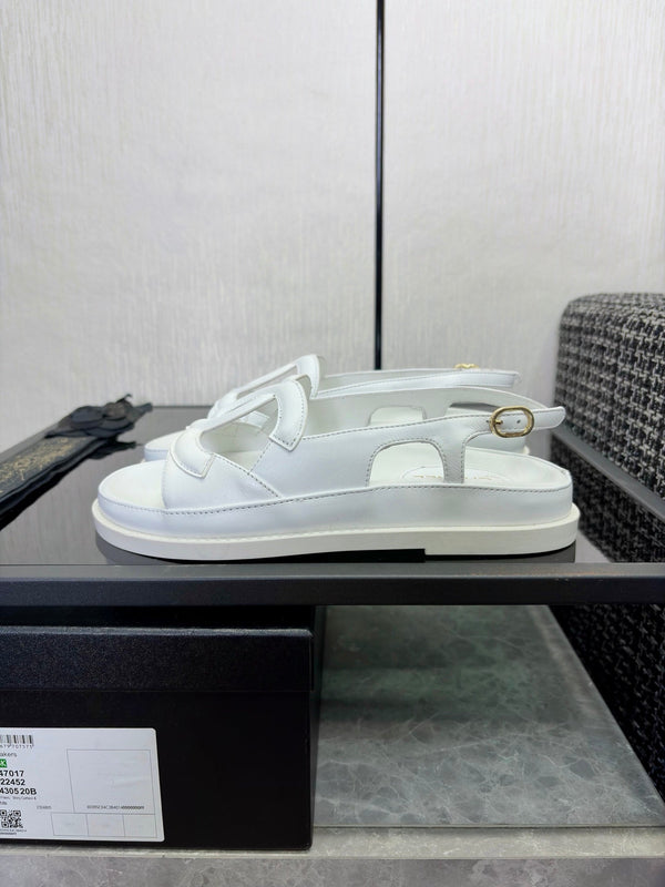 CC Sandals White Leather 935911