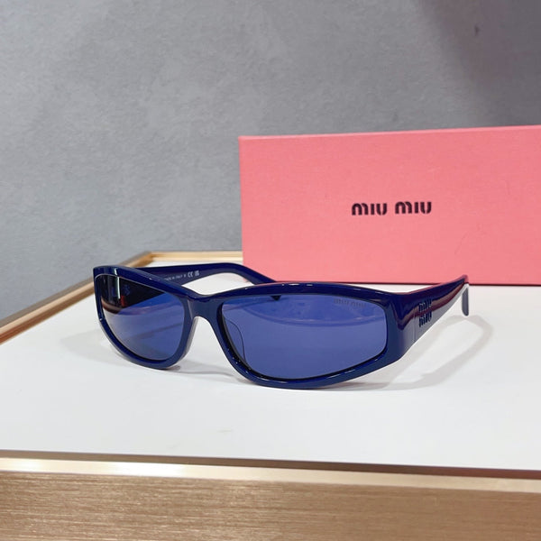 Miu Sunglasses 163195