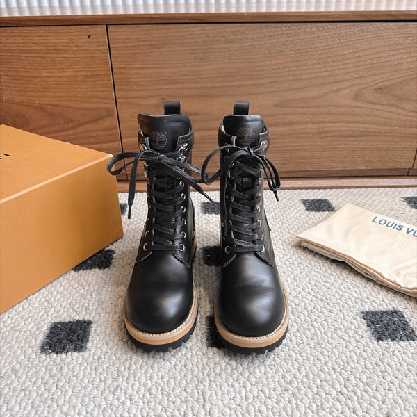 LV Lace-Up Ankle Boots Black Leather 101907