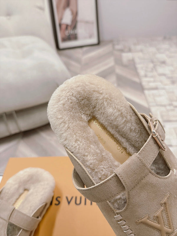 LV Colorado Closed Mules Beige Suede 100798