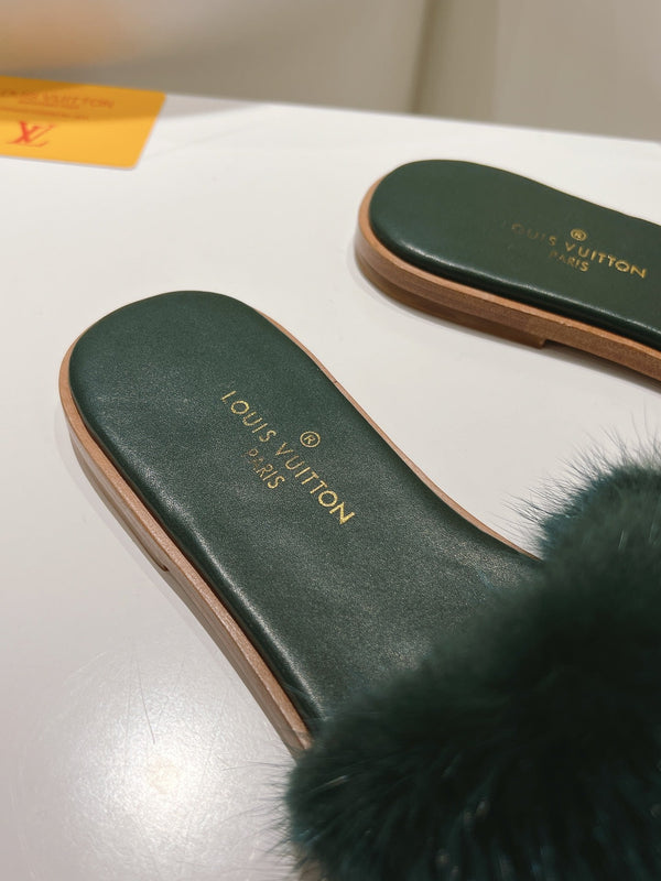LV Flat Mule Sandals Dark Green Fur Gold LV Medallion 997727