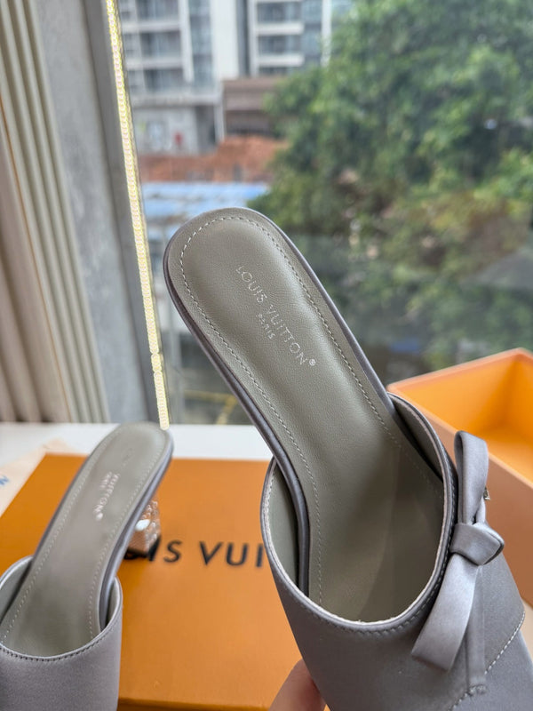 LV Cube Mules Bow Grey Satin 993692