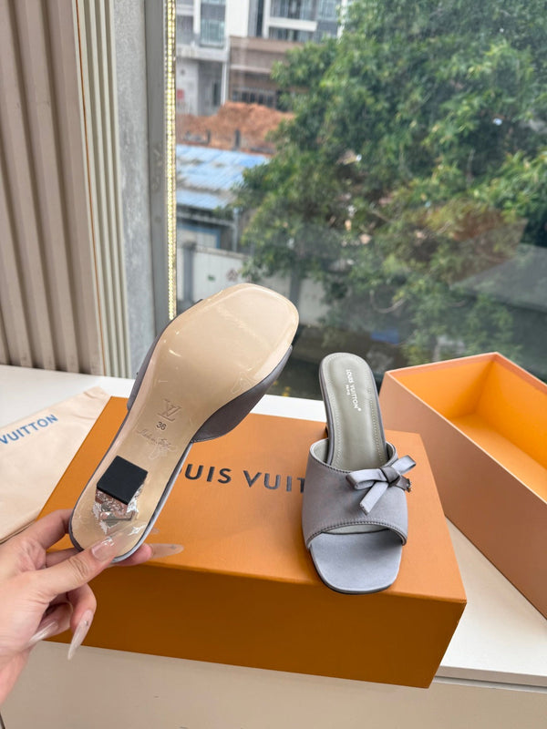 LV Cube Mules Bow Grey Satin 993692