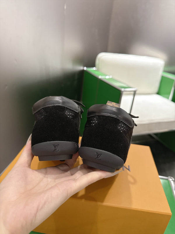 LV Sneakerina Sneaker Black Mesh Suede 999354