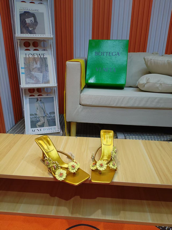 BV Riva Thong Floral Sandals 9CM Gold Leather 139869
