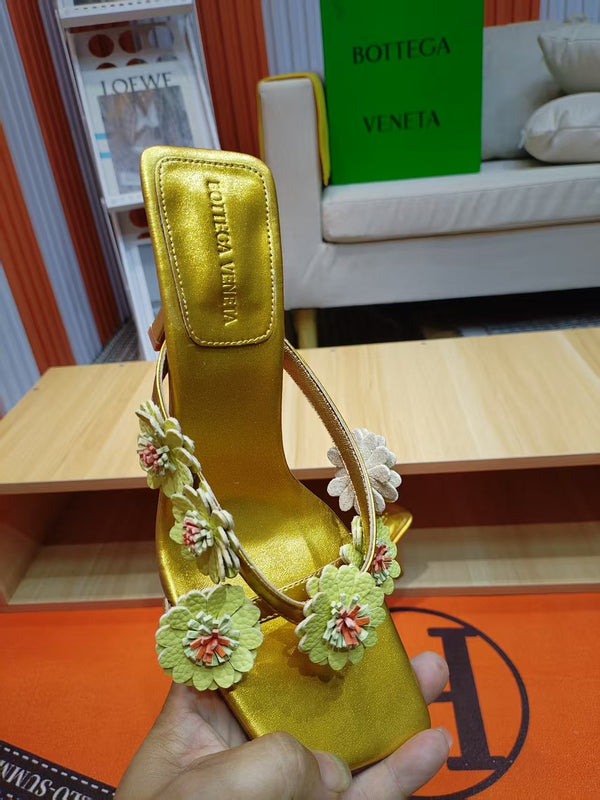 BV Riva Thong Floral Sandals 9CM Gold Leather 139869