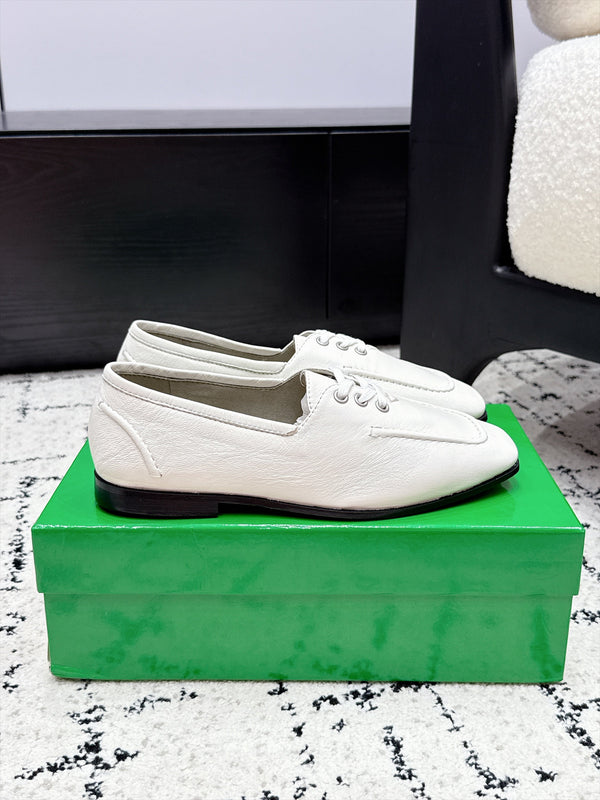 BV 26W Lace-Up Loafers Square Toe Vintage Oil-Waxed Calfskin 139794