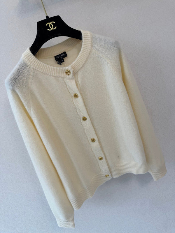 CC 26S Knit Cardigan Round Neck Gold Buttons Cream Alpaga 433644