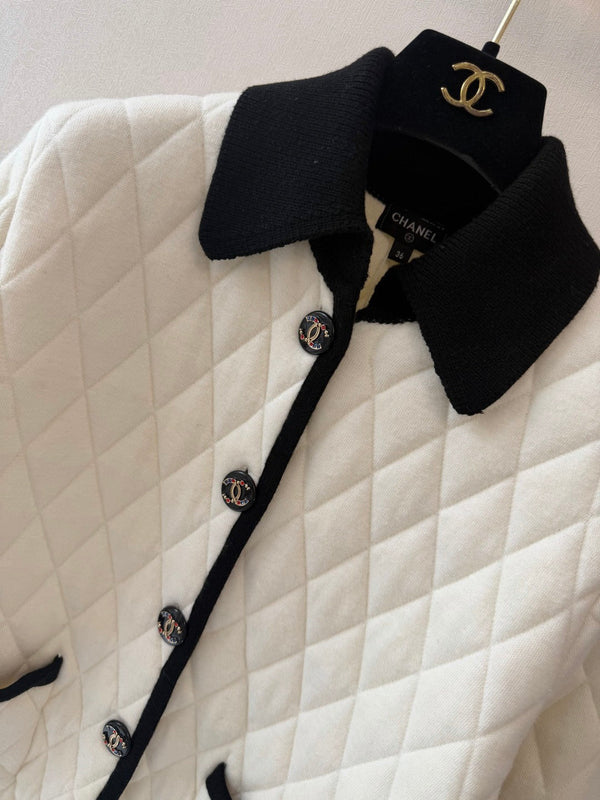 CC 26S Diamond Jacket Contrast Collar Patch Pockets Cashmere 433534