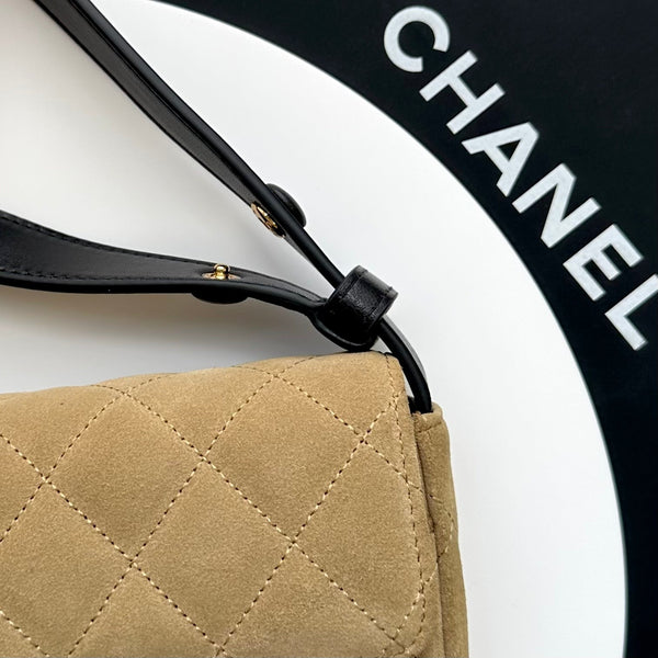 CC 26S East Flap Bag Quilted 25cm Suede Lambskin