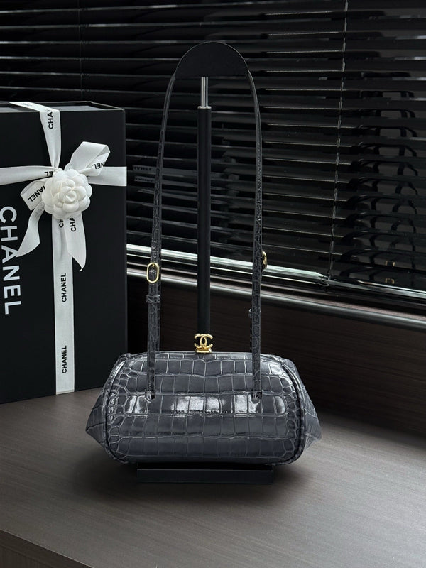 CC 26S Clutch with Leather Strap 28cm Crocodile-Embossed Calfskin