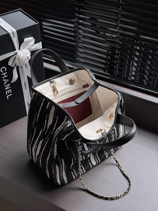 CC 26S Small Shopping Bag Striped Canvas
