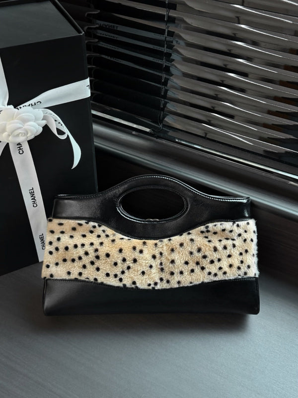 Chanel 26M Mini 31 Shopping Bag 32cm Black Spotted Pony Hair & Lambskin