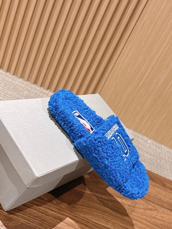 BLC NBA Unisex Shearling Slides 151366