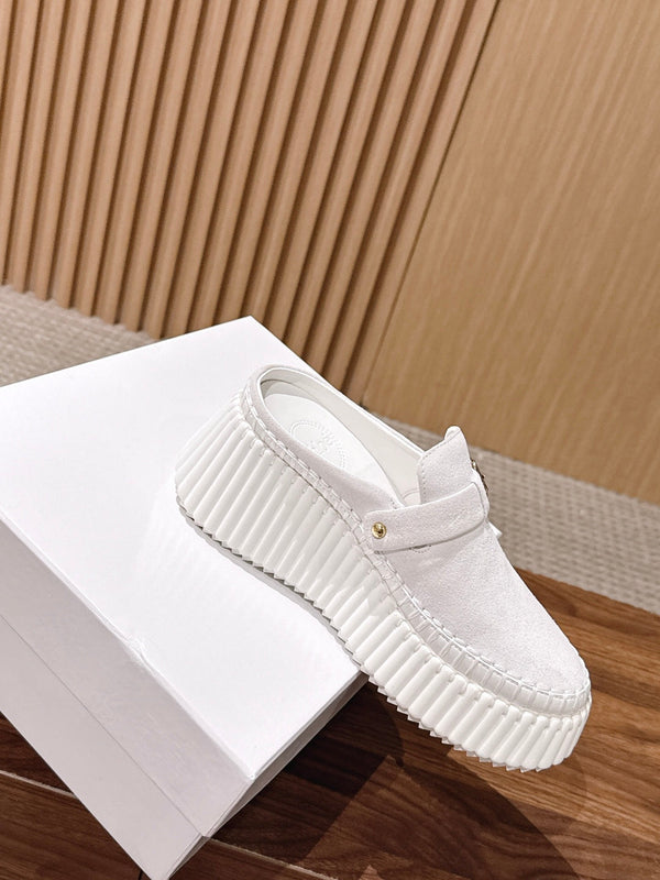 CHLOE New Platform Slip-on Sneakers Mule Style Cowhide 995274