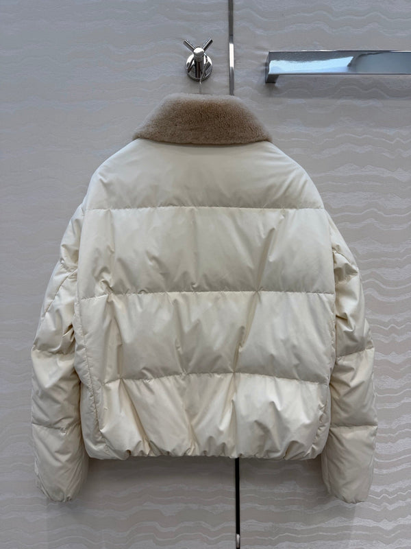 BC 26FW Shearling-Collar Chain-Detail Down Jacket Polyester 440958