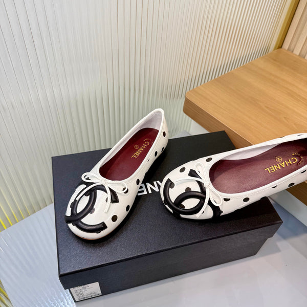 CC 26FW Coco Beach Polka-Dot Ballet Flats Bow Detail Calfskin Leather 182076