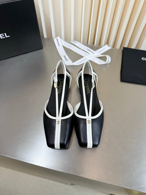CC 26FW Mary Jane Flats Square Toe T-Strap CC Logo Leather 190626