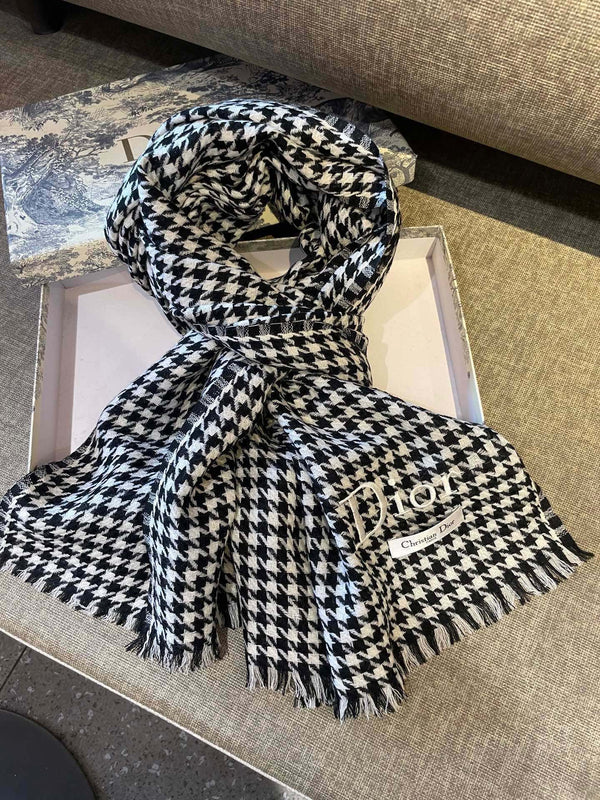 CD 26FW Scarf Houndstooth Color-Block Logo Jacquard Shawl 70×200 Wool Blend 550692