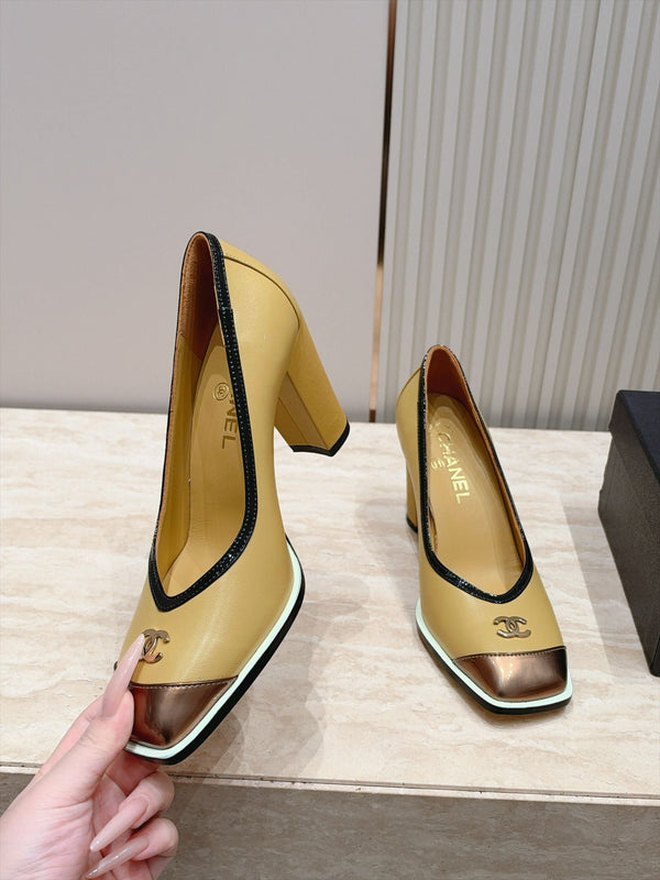 CC 27S Pumps 9cm Toe Cap Interlocking Logo Leather 196231