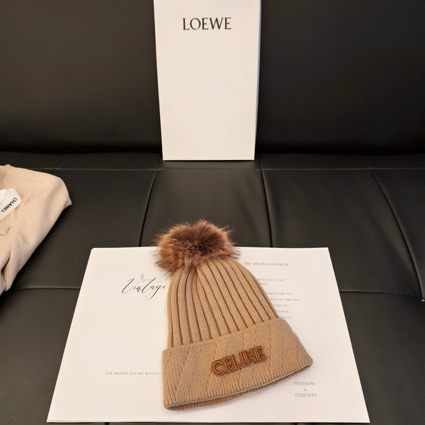 CE 26FW Beanie Hat Retro Textured Knit 563608