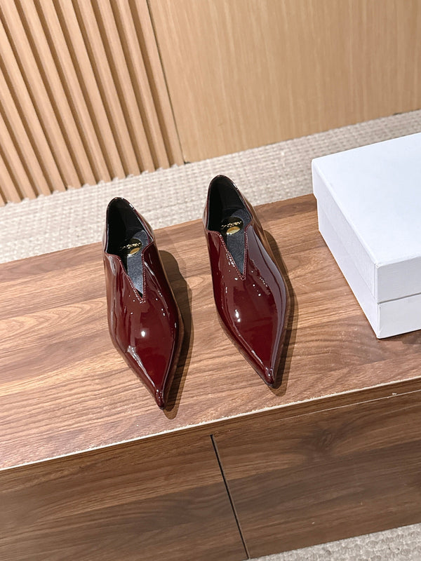 YSL 26FW V-Cut Pointed-Toe Loafers Low Block Heel Patent Leather 204234