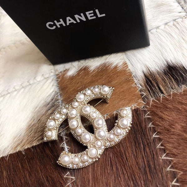 CC Brooch 155674