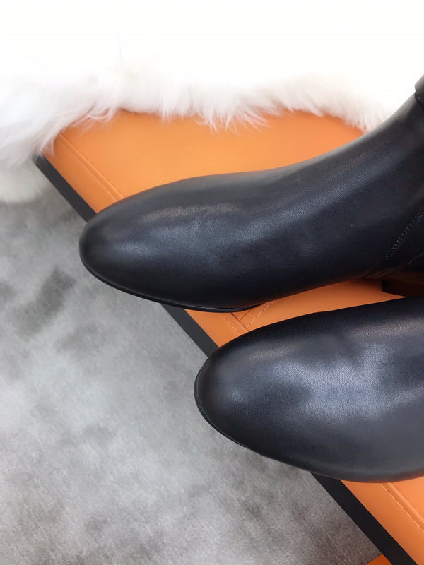 HM 26S Kelly Buckle Neo Ankle Boots 2cm Black Leather 112859