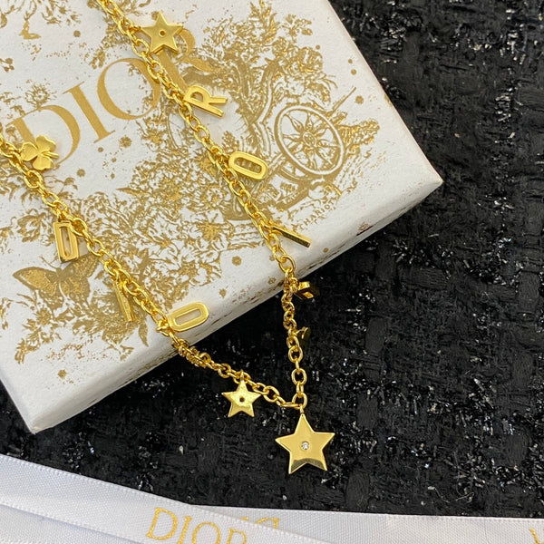 CD 26S Dior Letter Charm Star Necklace In Gold Tone Metal 631848