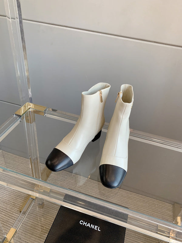 CC Ankle Boots Block Heel 60mm White Black Cowhide 464569